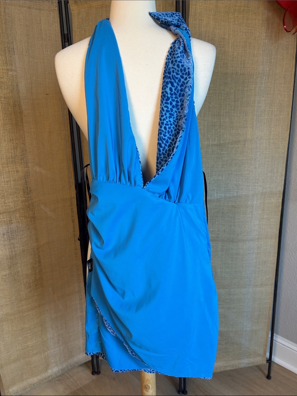 NEW NBD Pari Mini Dress in Blue Leopard Velvet Revolve Size Medium - Picture 12 of 16